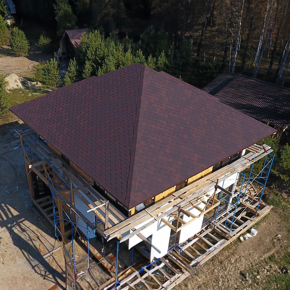 Шатровая крыша в Зеленоградске и Калининградской области