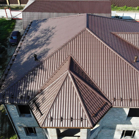 Монтаж сложной крыши и кровли в Зеленоградске и Калининградской области